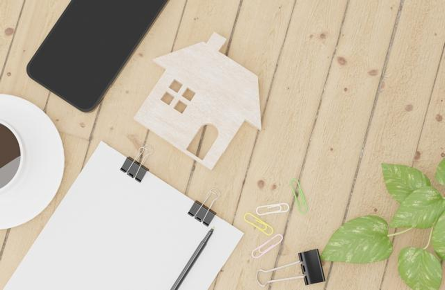 価格設定の計画:住まいと価値を見つめるデスクワーク