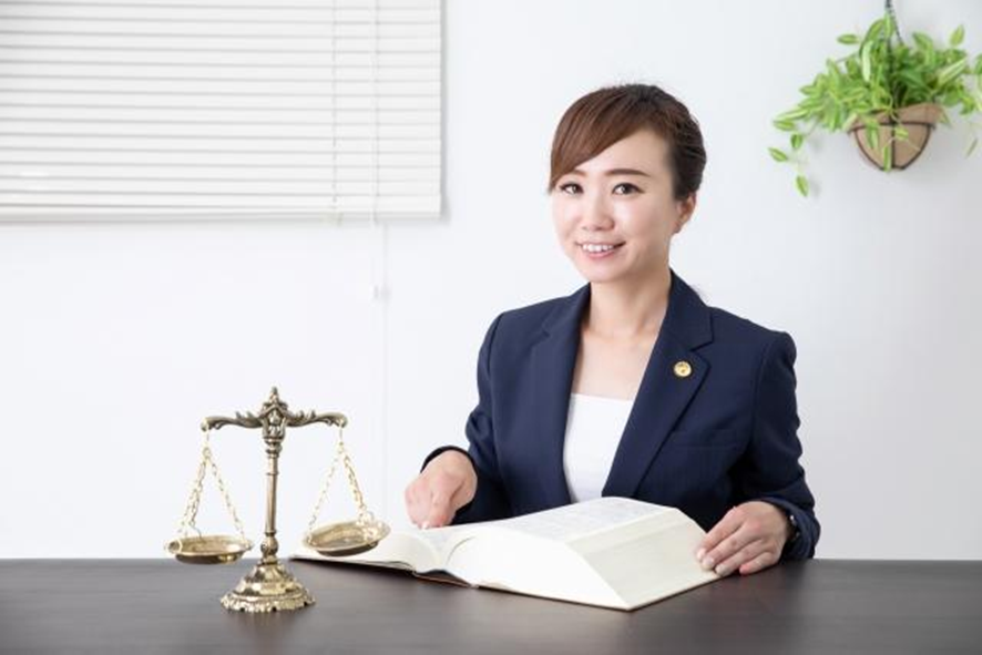 女性弁護士